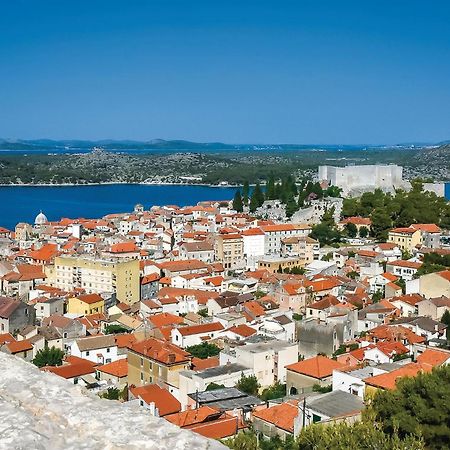 Lovely Home In Sibenik-Brodarica With Kitchen Donje Polje Экстерьер фото