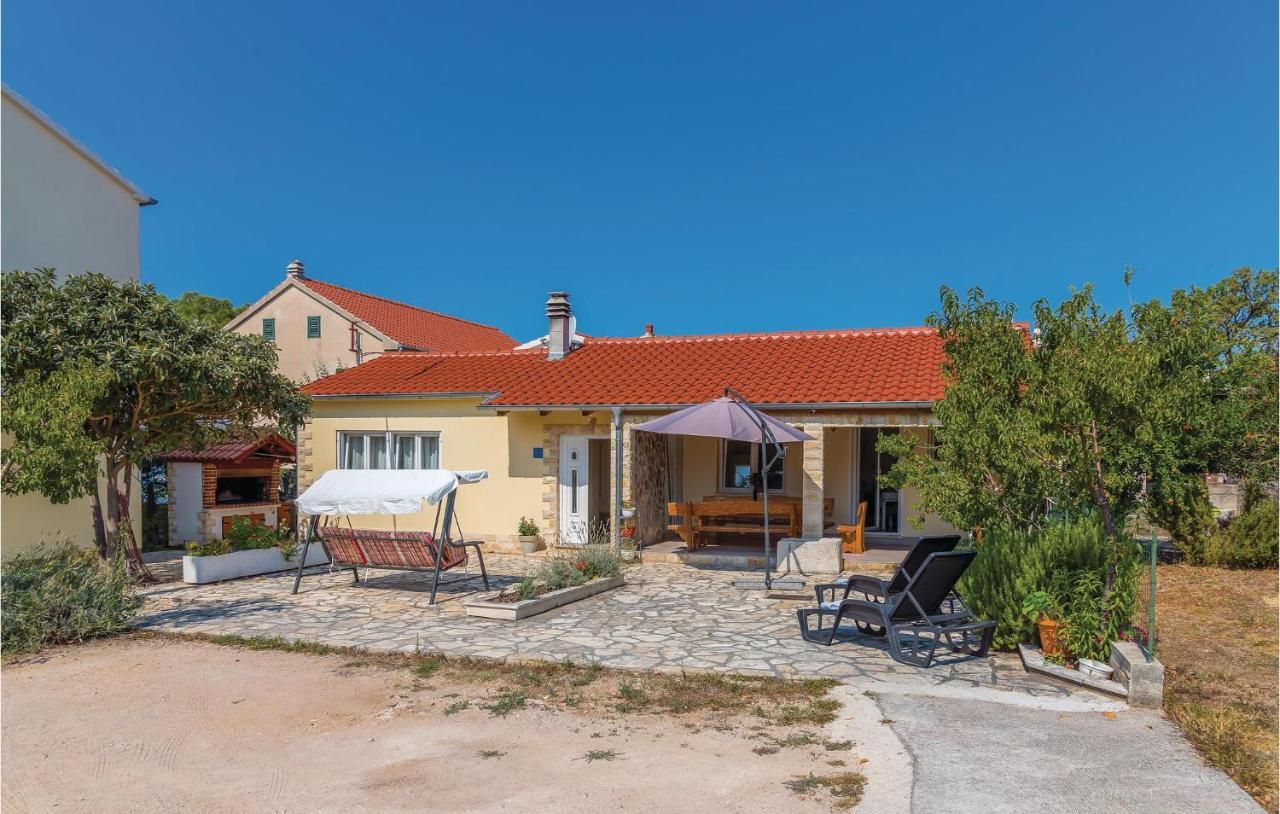 Lovely Home In Sibenik-Brodarica With Kitchen Donje Polje Экстерьер фото