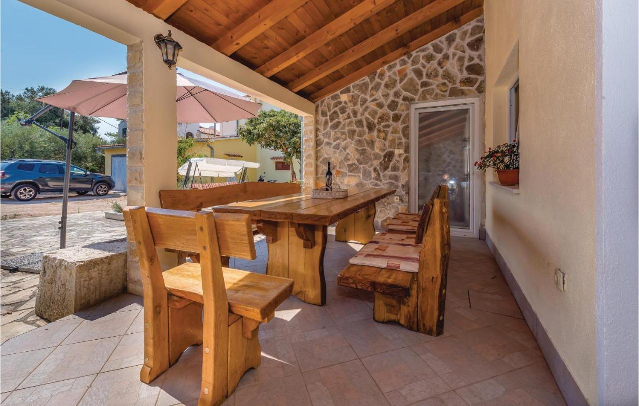 Lovely Home In Sibenik-Brodarica With Kitchen Donje Polje Экстерьер фото